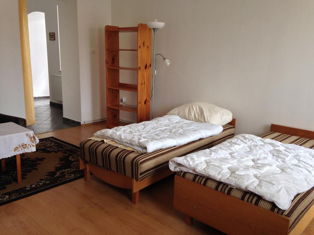 Petra Apartmanok Velem Pokoj fotografie